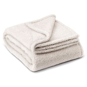 HGTV Teddy Sherpa Fur Throw Blanket Snowbound 50 x 70 inches